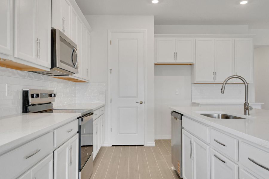 4br New Home in Punta Gorda, FL.  - Slide 23