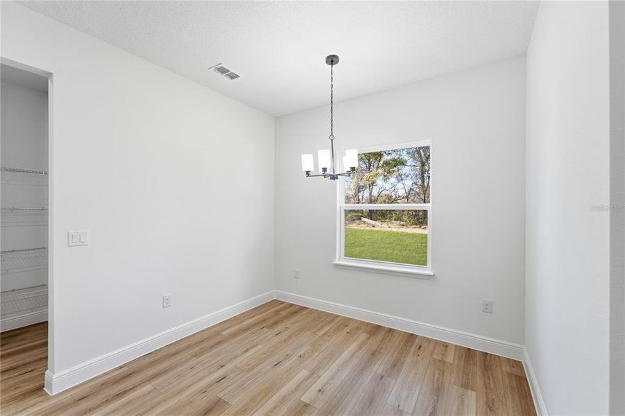 Spacious, unfurnished interior of a new home in , Ocala (Image 29).