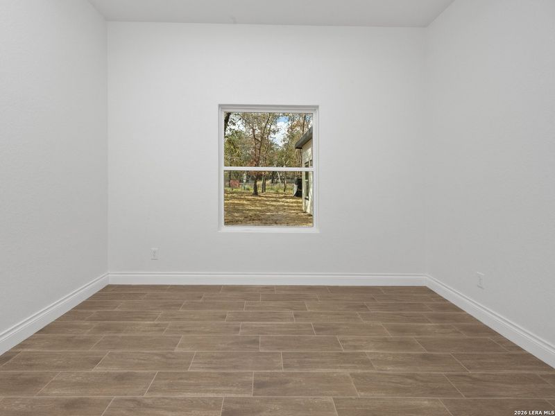 Spacious, unfurnished interior of a new home in , Elmendorf (Image 20).