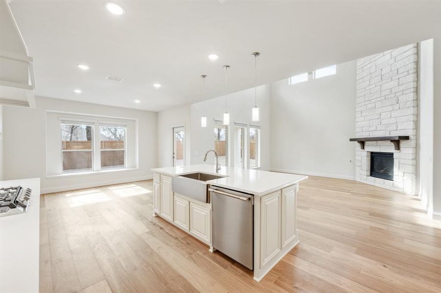 Furnished interior view inside a new home in Rockwood, Mansfield (Image 6).