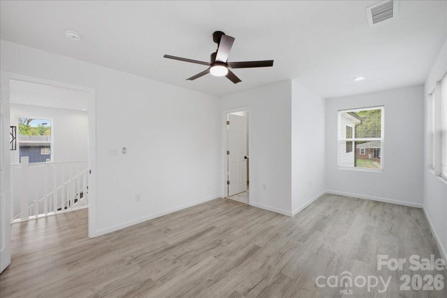 Spacious, unfurnished interior of a new home in , Charlotte (Image 19).