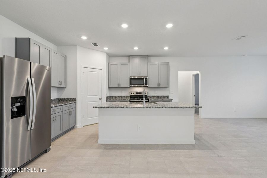 Furnished interior view inside a new home in Azalea Creek, Jacksonville (Image 10).