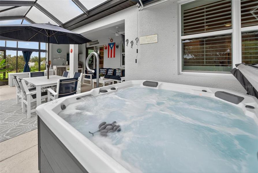 Furnished interior view inside a new home in , Land O' Lakes (Image 8).