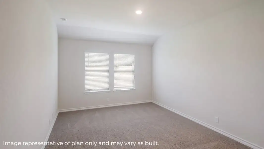 Spacious, unfurnished interior of a new home in Heritage Crossing, Corpus Christi (Image 19).