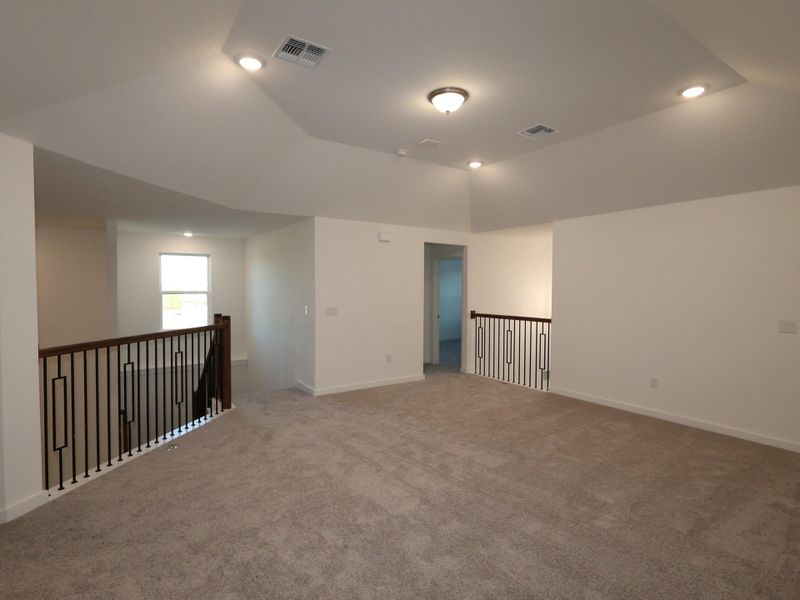 Spacious, unfurnished interior of a new home in Edgewood, Leander (Image 26). Spacious, unfurnished interior of a new home in Edgewood, Leander (Image 26).