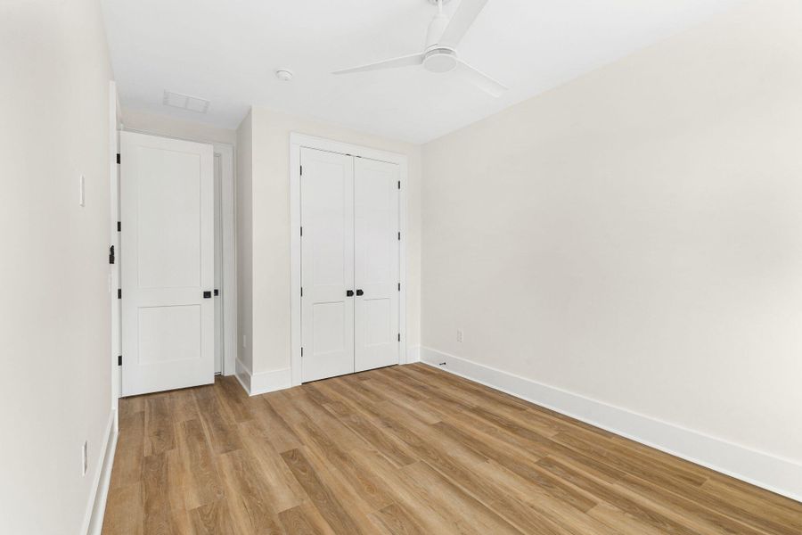 Spacious, unfurnished interior of a new home in , Mount Pleasant (Image 28).