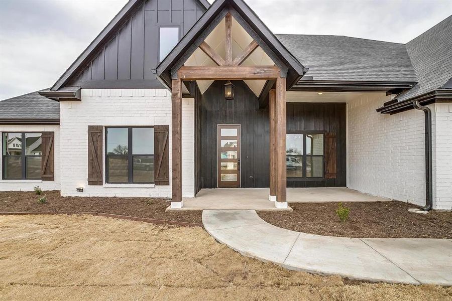 Exterior details and patio area of a home in , Godley (Image 3).