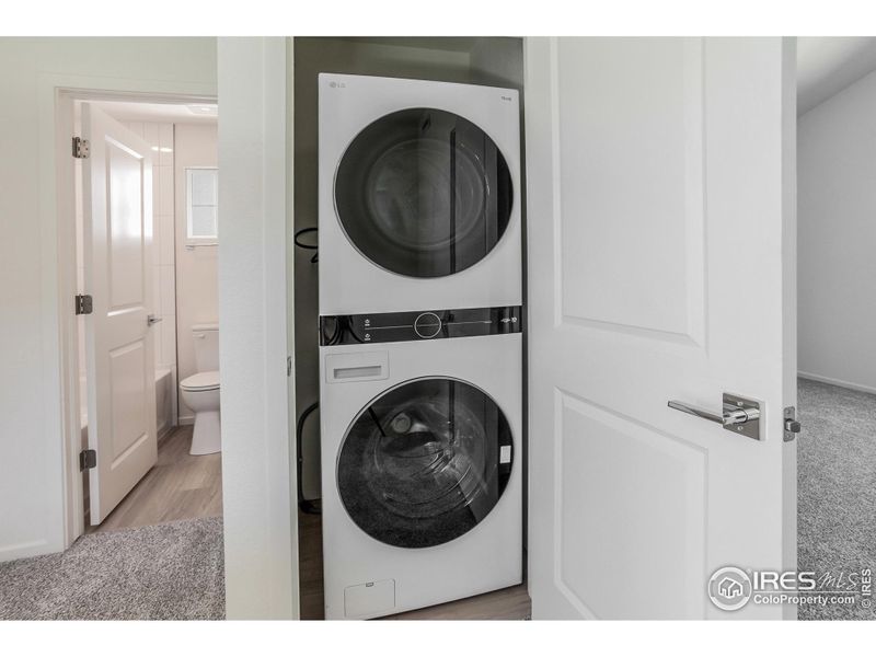 EXAMPLE PHOTO: LAUNDRY