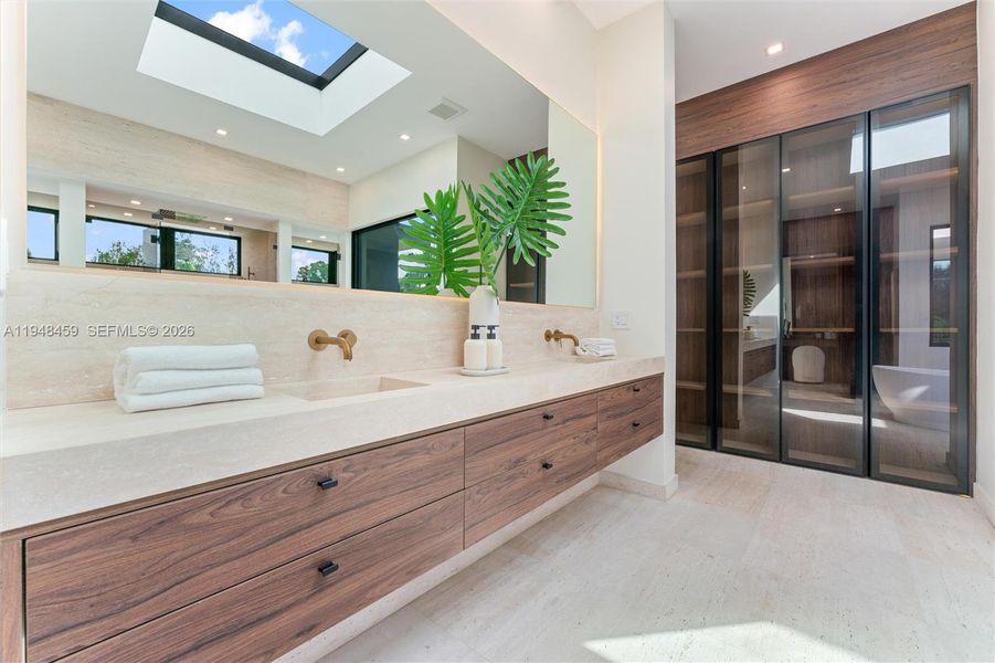 Furnished interior view inside a new home in , Pinecrest (Image 15).