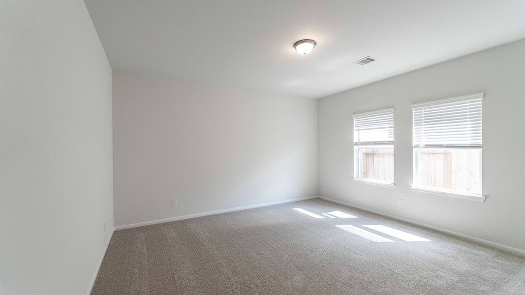 Spacious, unfurnished interior of a new home in Bluestem, Brookshire (Image 13).