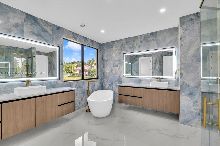 Furnished interior view inside a new home in , Weston (Image 17).