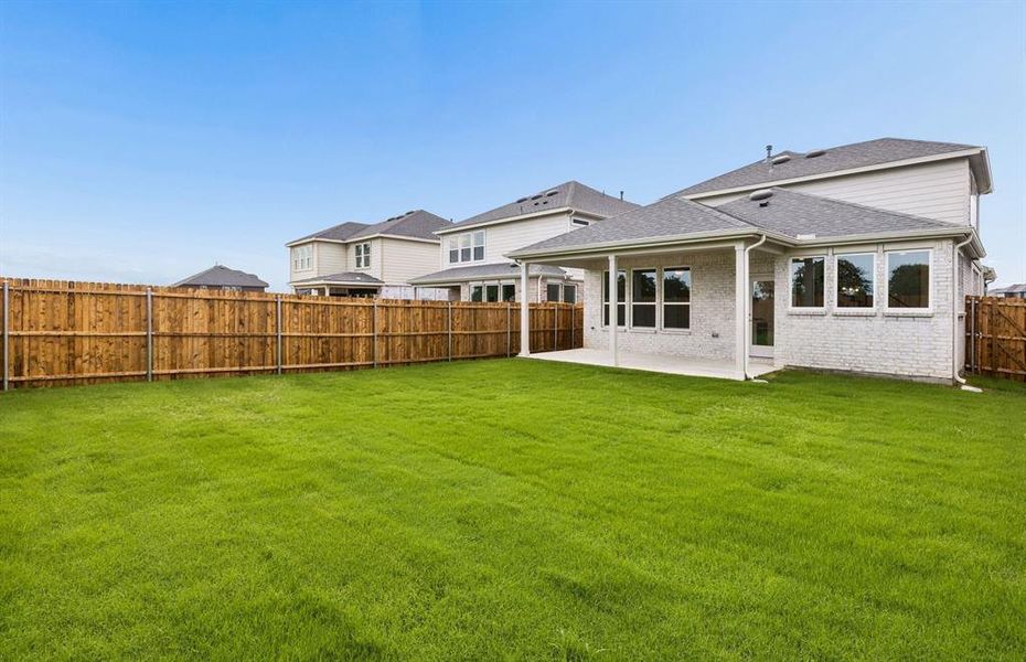 Oversized fenced-in backyard
