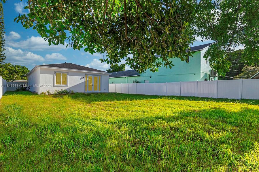 Front exterior of a new home in , Hallandale Beach, FL, highlighting curb appeal (Image 21). Front exterior of a new home in , Hallandale Beach, FL, highlighting curb appeal (Image 21).