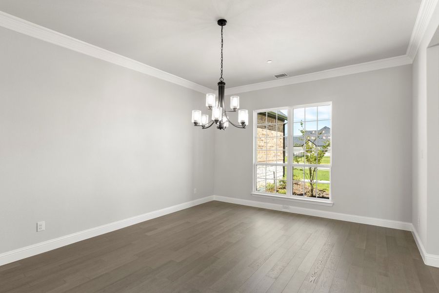 Representative unfurnished interior of a home built from the Derby by Windsor Homes in Ridge Pointe Estates, McLendon-Chisholm (Image 17).