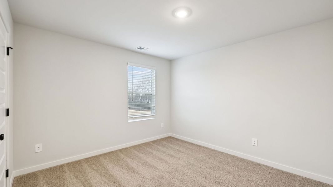 Spacious, unfurnished interior of a new home in Reserve at Hickory Ridge, Columbia (Image 41). Spacious, unfurnished interior of a new home in Reserve at Hickory Ridge, Columbia (Image 41).