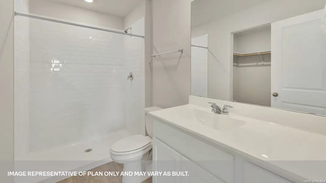Furnished interior view inside a new home in , Luling (Image 9).
