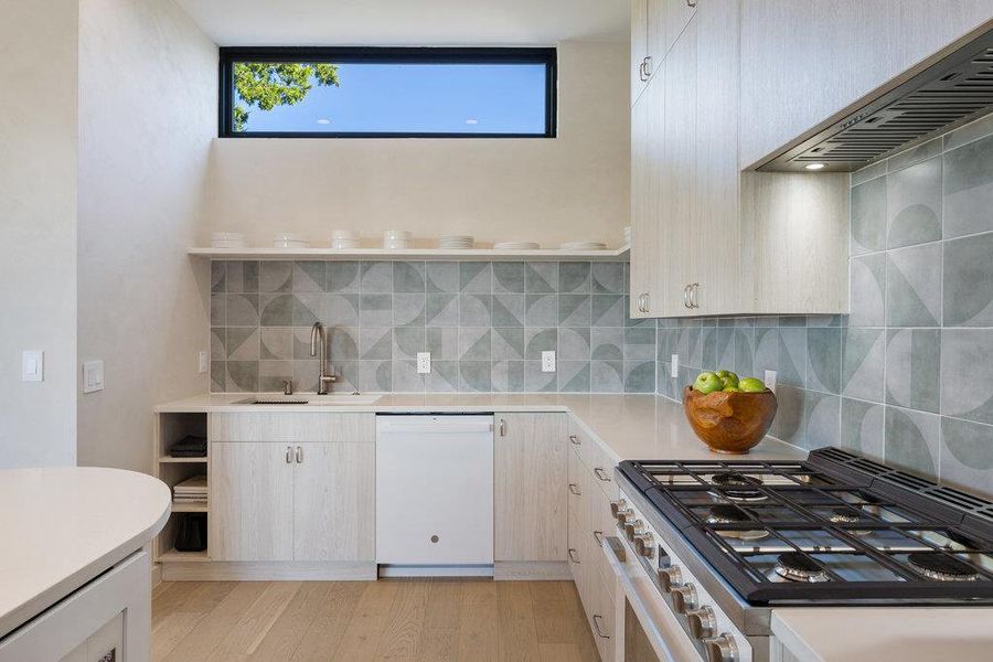 Furnished interior view inside a new home in , Austin (Image 4).