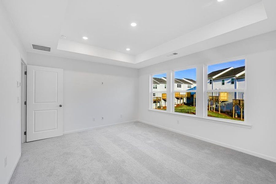 Spacious, unfurnished interior of a new home in Chandler Run, Tucker (Image 18).