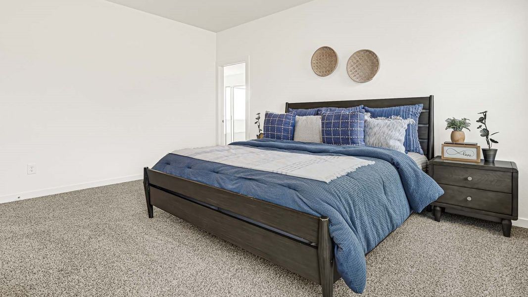 Furnished interior view inside a new home in Tamarron, Fulshear (Image 35).