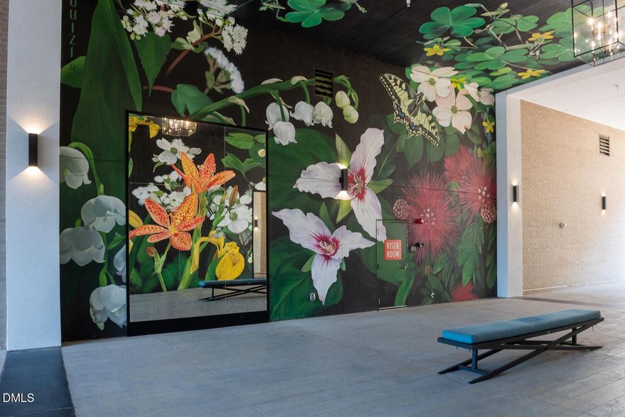 P_RAL_Cary_POI_RET_10