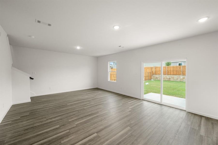 12740 Big Ranch- Dining-1