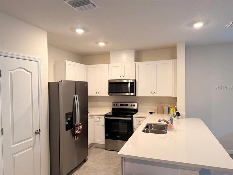 Furnished interior view inside a new home in , Davenport (Image 7).