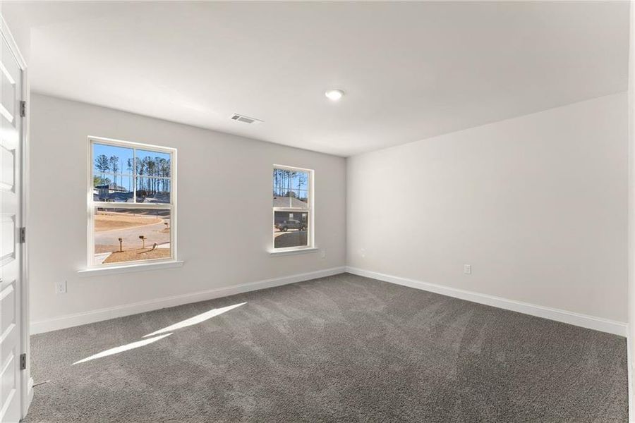 Spacious, unfurnished interior of a new home in Habersham Meadows, Demorest (Image 25).