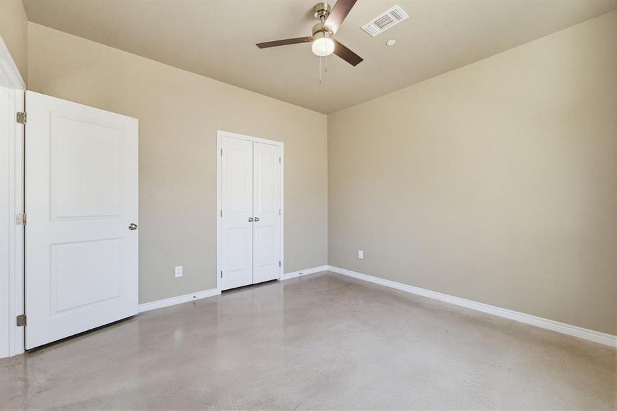 Spacious, unfurnished interior of a new home in , Copperas Cove (Image 18). Spacious, unfurnished interior of a new home in , Copperas Cove (Image 18).