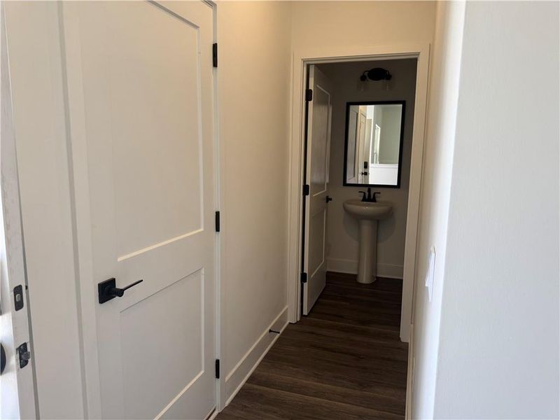 Spacious, unfurnished interior of a new home in Thunder Ridge, Dawsonville (Image 13).
