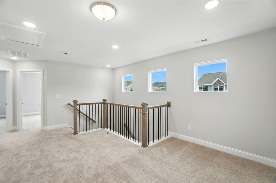 Spacious, unfurnished interior of a new home in Harrisburg Village Townhomes, Harrisburg (Image 35). Spacious, unfurnished interior of a new home in Harrisburg Village Townhomes, Harrisburg (Image 35).