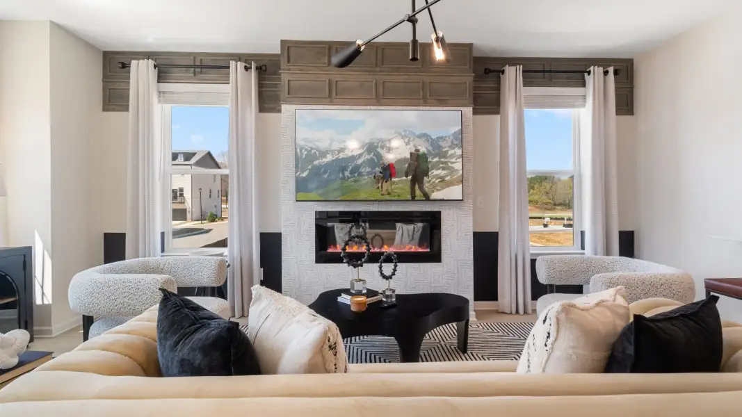 Furnished interior view inside a new home in Daybreak, Newnan (Image 20).