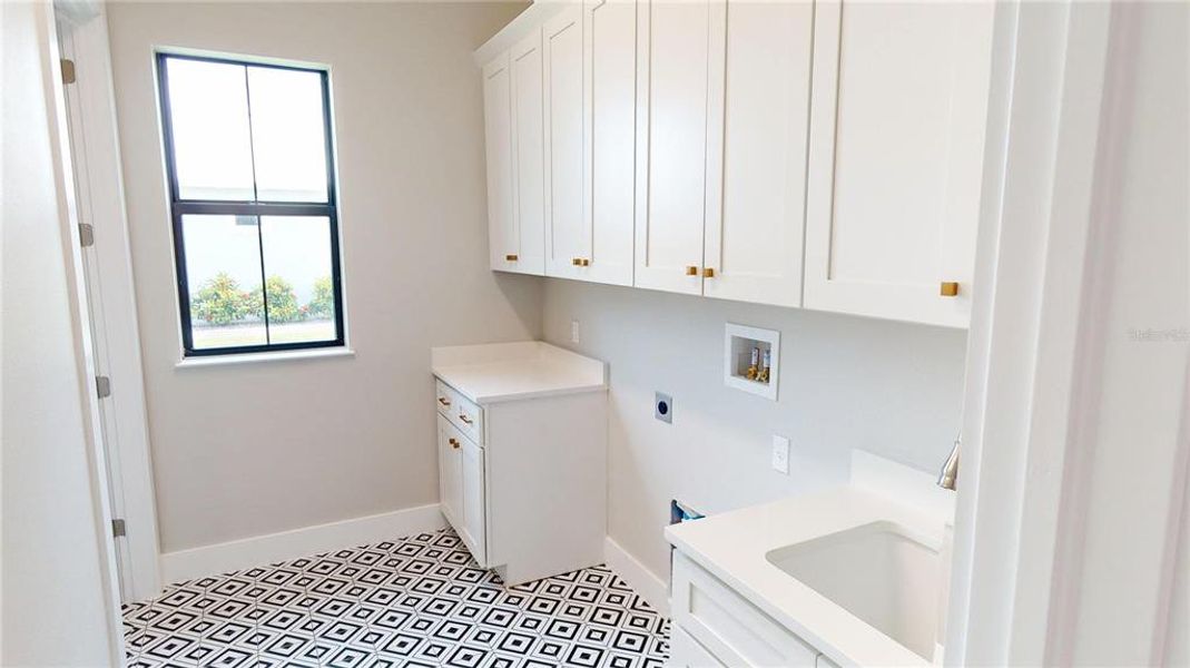 Furnished interior view inside a new home in , Punta Gorda (Image 4).