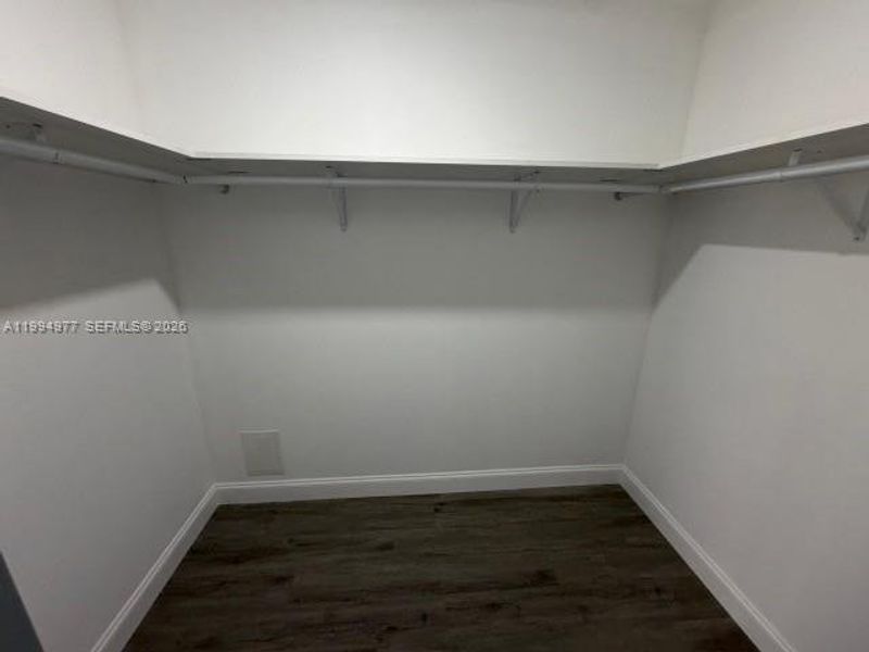 Spacious, unfurnished interior of a new home in , Hallandale Beach (Image 14).