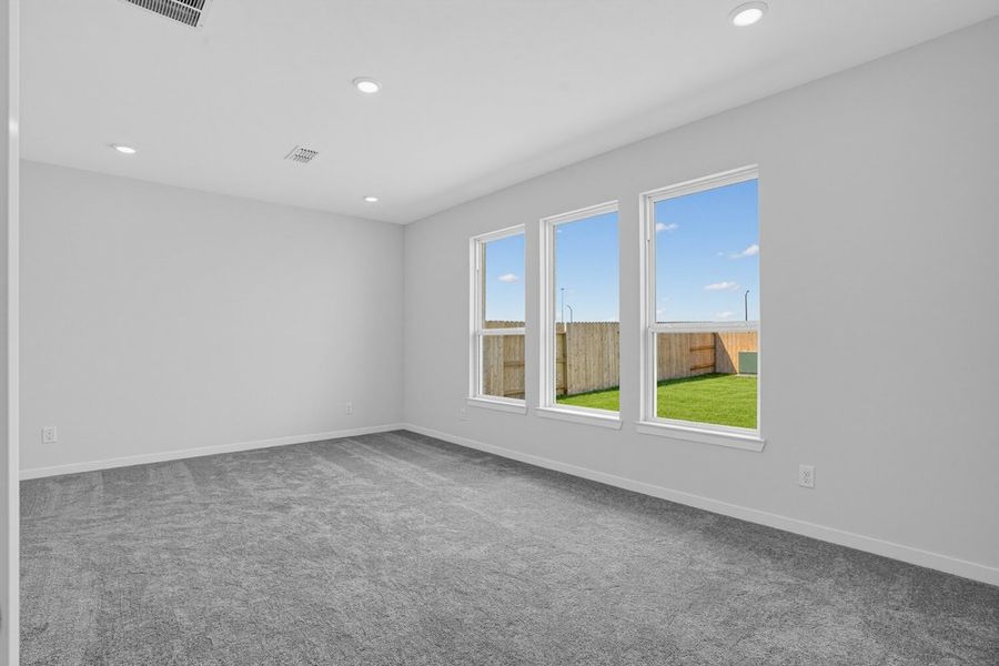 Spacious, unfurnished interior of a new home in Avalon at Cypress, Cypress (Image 12).