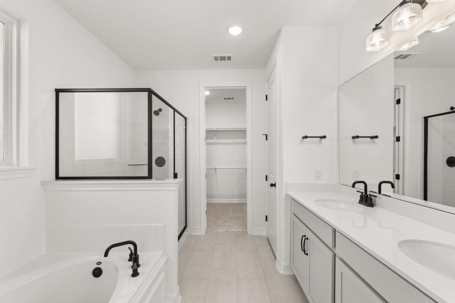 Note: Sample product photo. Actual exterior and interior selections may vary by homesite. Photo may be virtually staged Note: Sample product photo. Actual exterior and interior selections may vary by homesite. Photo may be virtually staged