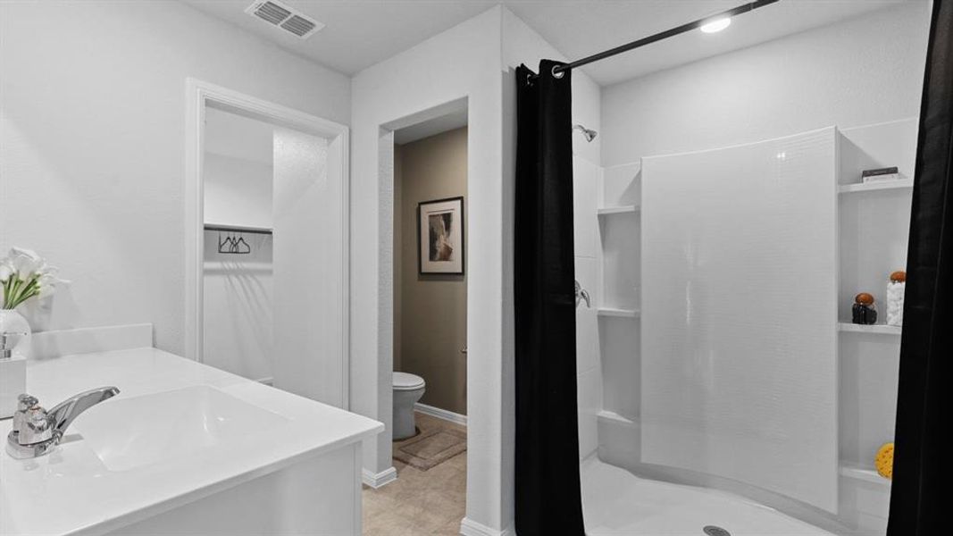 Furnished interior view inside a new home in Springhill South, Boyd (Image 33).