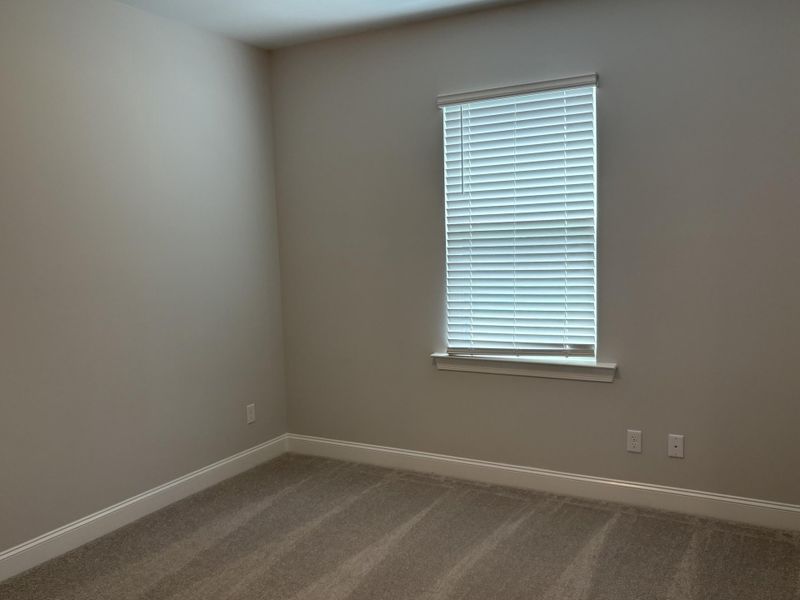 Spacious, unfurnished interior of a new home in Parker's Preserve, Ridgeville (Image 40).