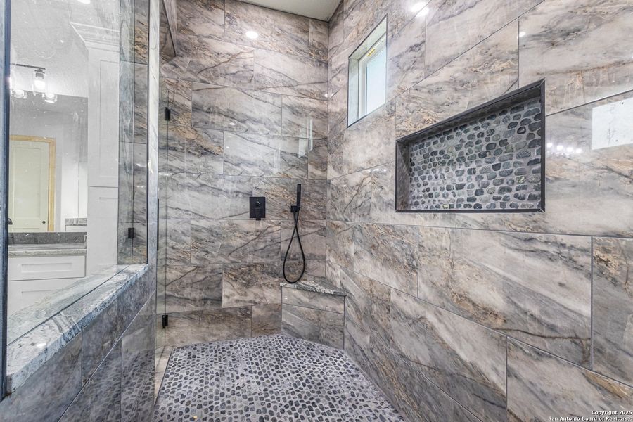 Image 25 of a home in .