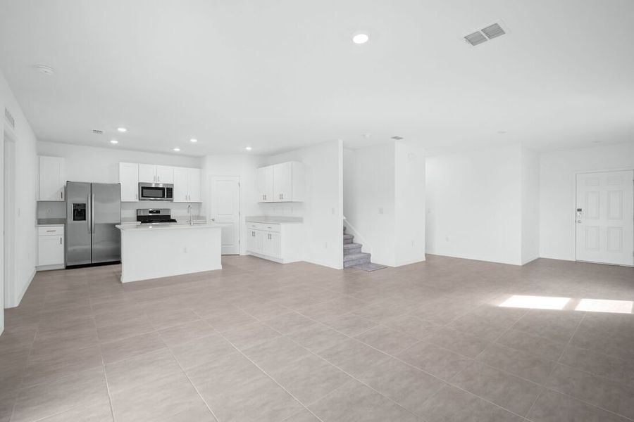 Representative unfurnished interior of a home built from the Sherwood by Taylor Morrison in Palm Wind, Hudson (Image 39). Representative unfurnished interior of a home built from the Sherwood by Taylor Morrison in Palm Wind, Hudson (Image 39).
