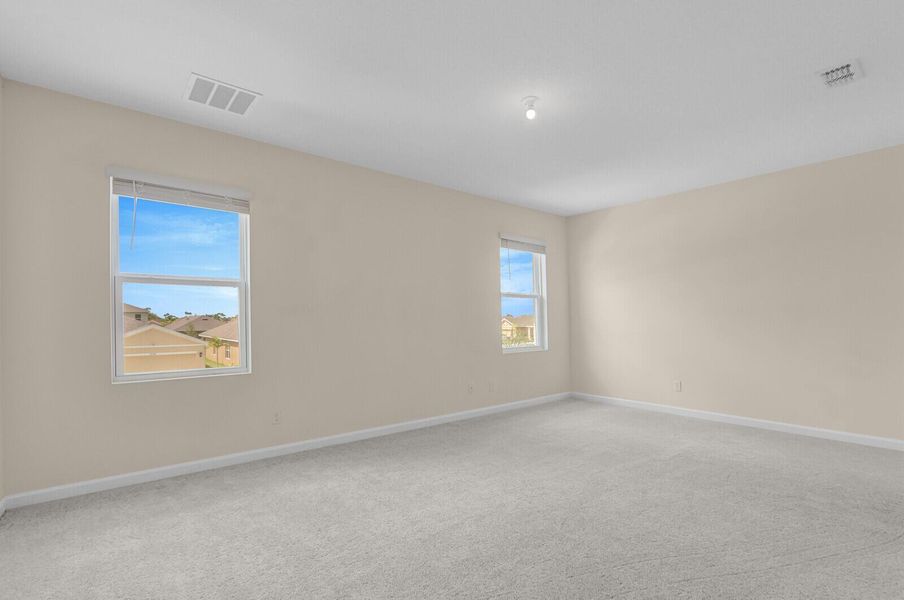 Spacious, unfurnished interior of a new home in , Port St. Lucie (Image 11).