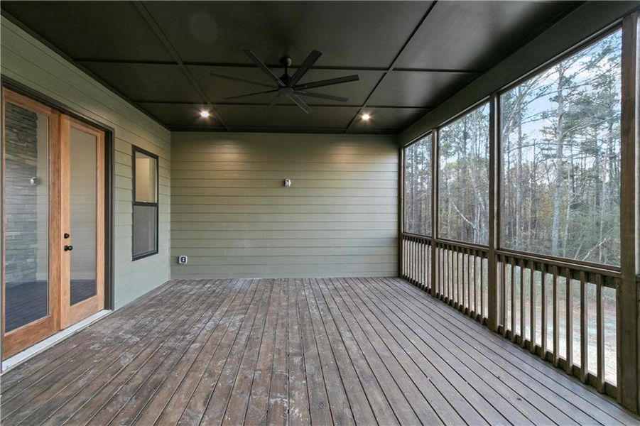 Spacious, unfurnished interior of a new home in , Carrollton (Image 31).