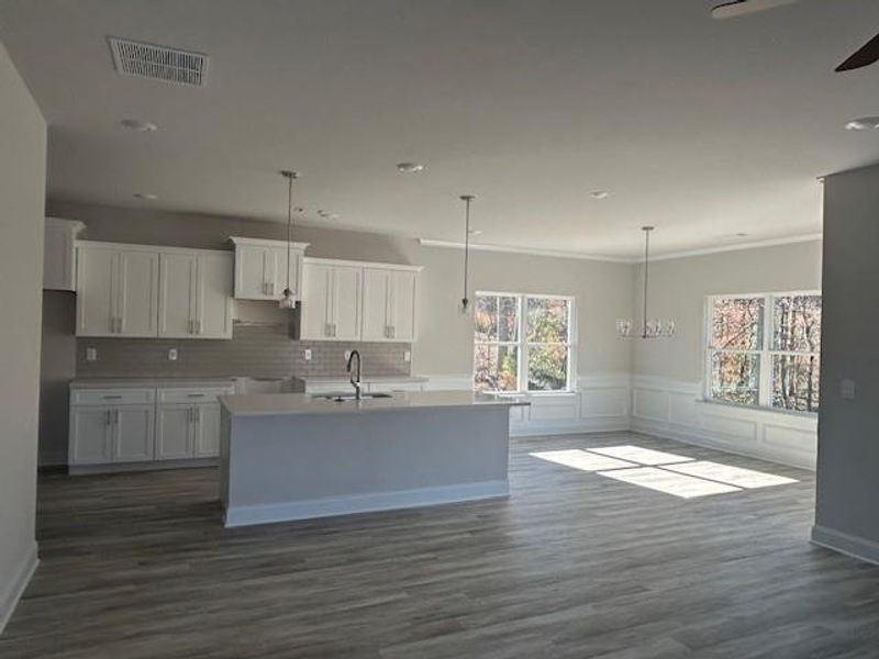 Image 21 of a home in Habersham Meadows.