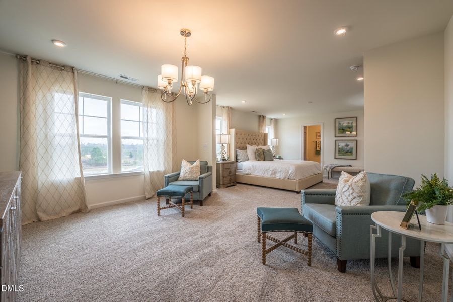 026_King_Optional Primary Suite Sitting 026_King_Optional Primary Suite Sitting