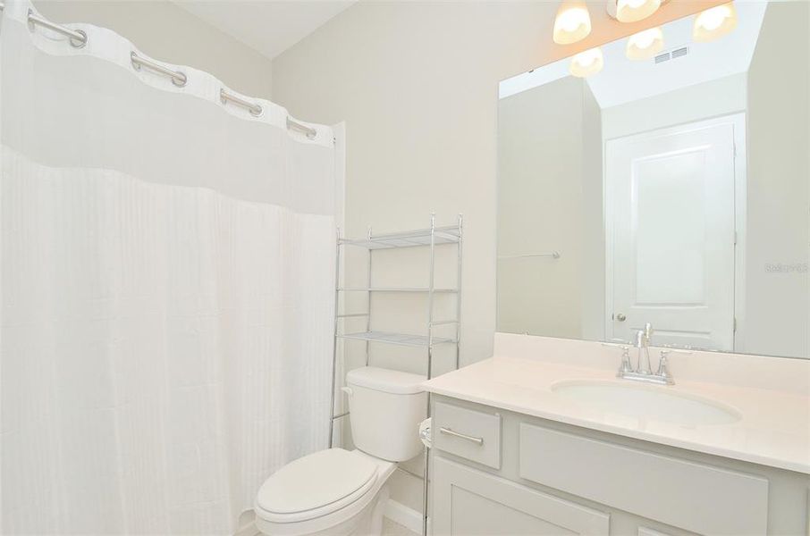 Furnished interior view inside a new home in Seasons at Eden Hills, Lake Alfred (Image 28).