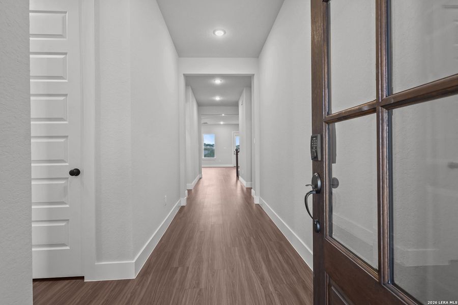 Spacious, unfurnished interior of a new home in Homestead, Schertz (Image 20). Spacious, unfurnished interior of a new home in Homestead, Schertz (Image 20).
