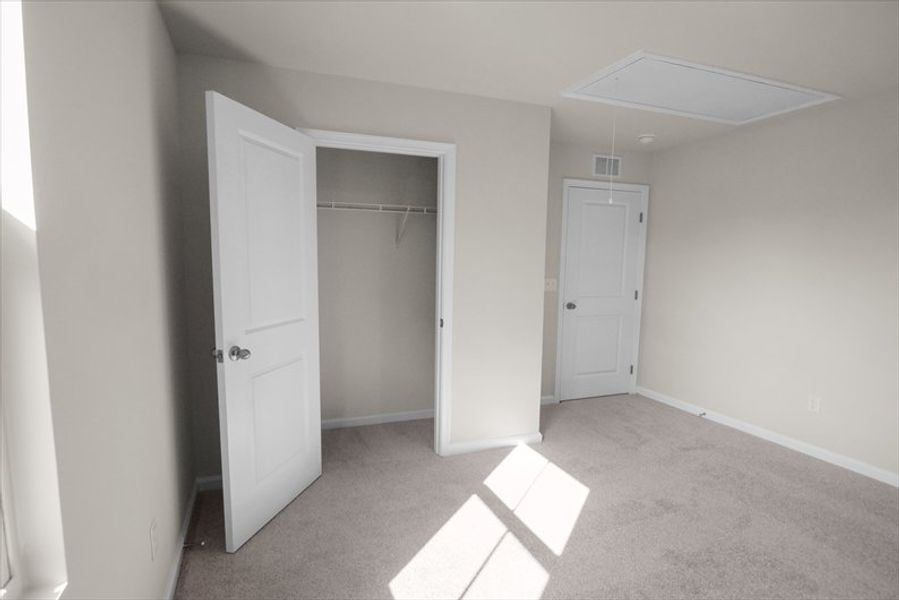 Spacious, unfurnished interior of a new home in Baker Grove, Duncan (Image 35).