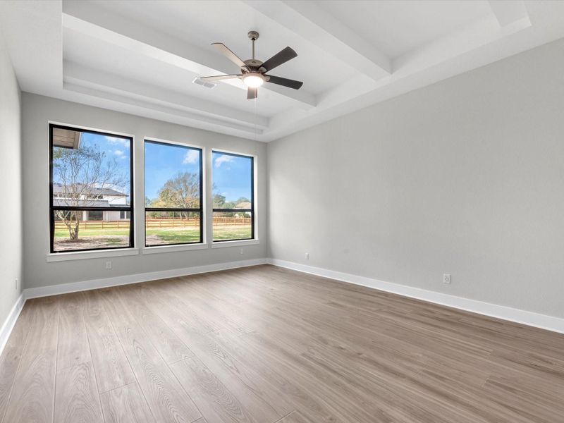 Spacious, unfurnished interior of a new home in , Fulshear (Image 22).