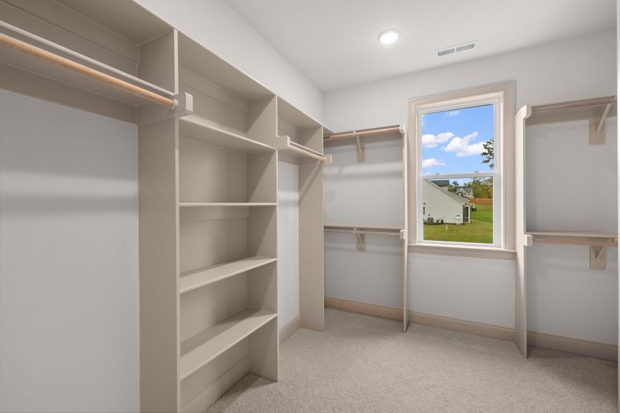 Representative unfurnished interior of a home built from the The Hampton by RobuckHomes in Baylee Ridge, Selma (Image 188).