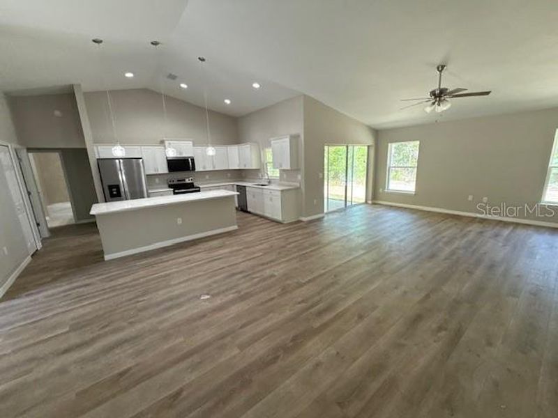 Image 33 of a home in .