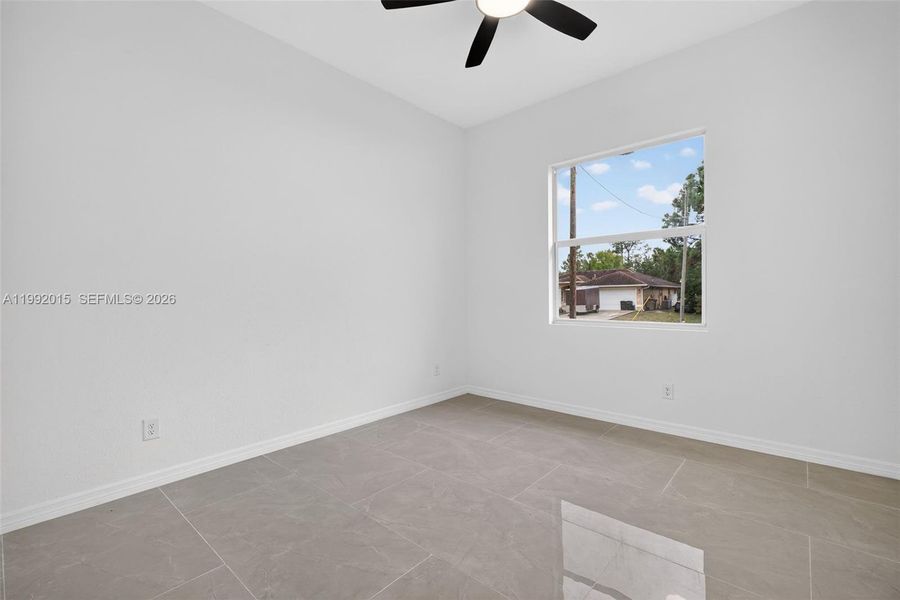Spacious, unfurnished interior of a new home in , Lehigh Acres (Image 18).
